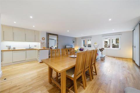 2 bedroom property for sale, Hereford Road, London, W2