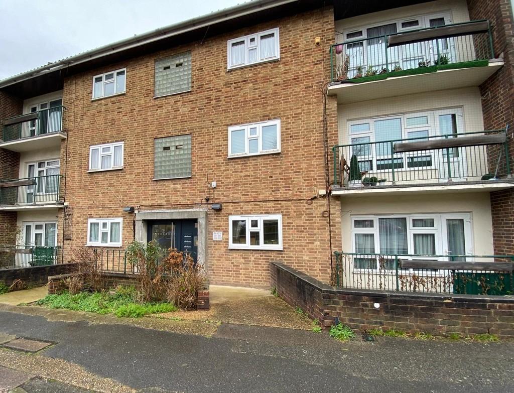 Alexandra Avenue, Harrow HA2 1 bed flat for sale £240,000