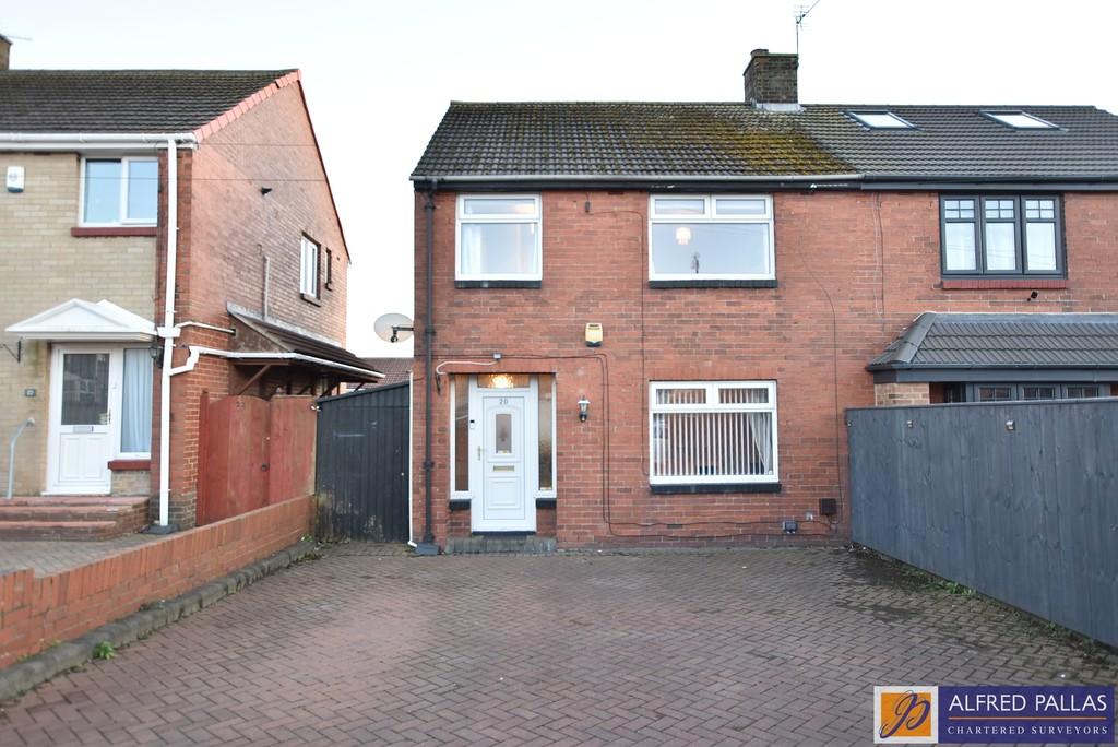 Parry Drive, Whitburn 3 bed semidetached house for sale £199,950