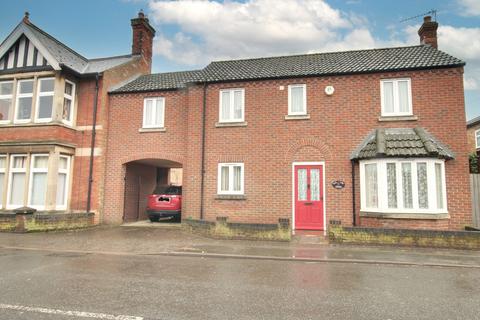 3 bedroom link detached house for sale, London Road, Chatteris