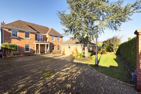 6 bedroom detached house for sale, The Drive, Ickenham, UB10