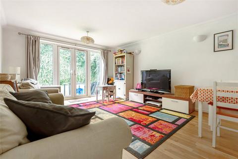 Flat 3, Canvas Court Kings Road, Haslemere, GU27 2QN