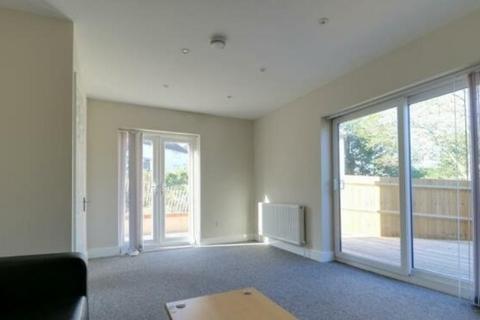 4 bedroom semi-detached house for sale - Birdham Road, Brighton