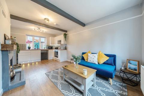 2 bedroom semi-detached house to rent, Chapel Row,  Berkshire,  RG7