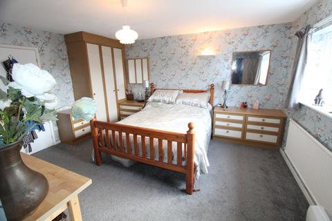 4 bedroom detached house for sale - Erddig Road
