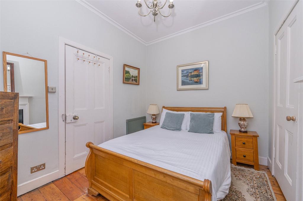 Bedroom 1 Alt