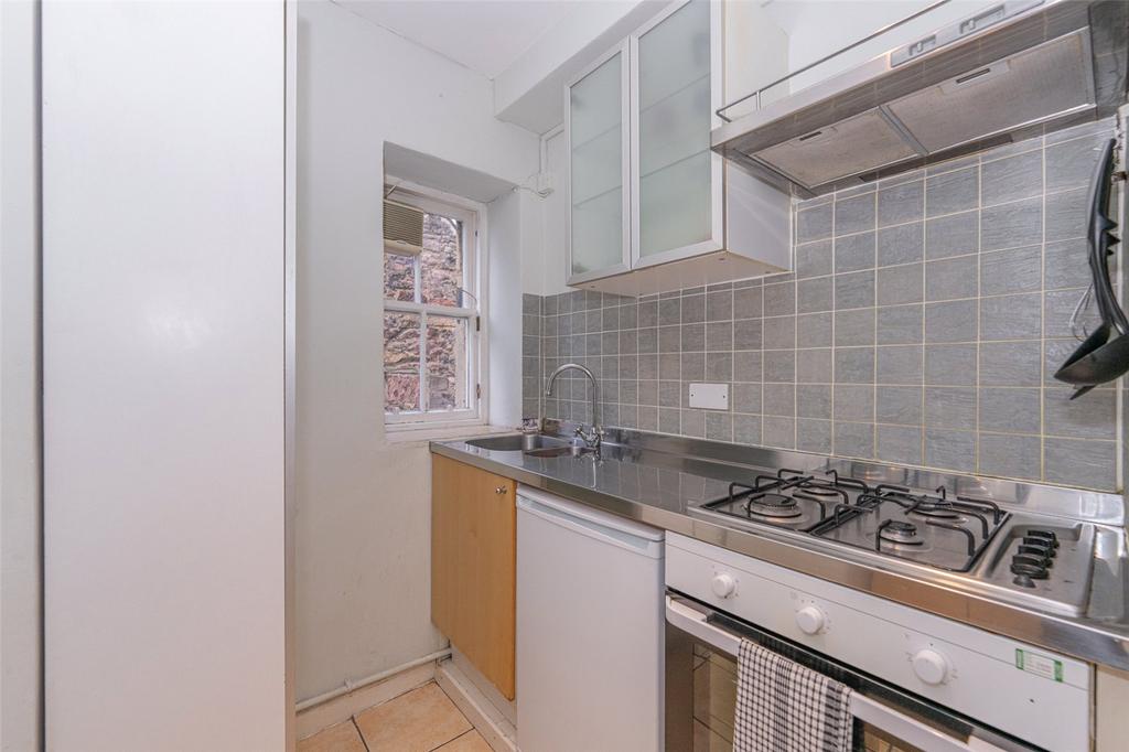 Kitchen Alt
