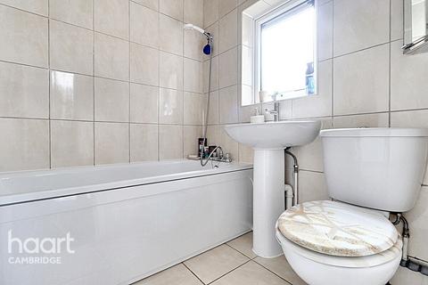 15 Gray Road, Cambridge, CB1 3TA