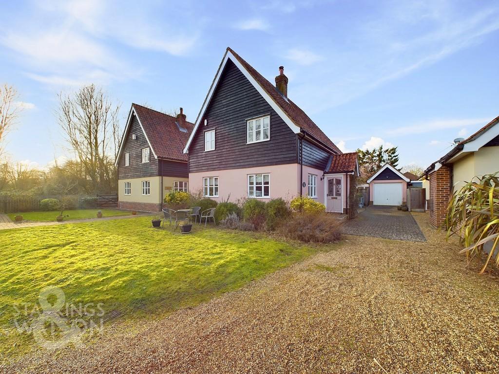 Pits Lane, Chedgrave, Norwich 4 bed detached house for sale £525,000