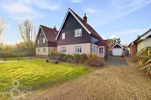 4 bedroom detached house for sale, Pits Lane, Chedgrave, Norwich