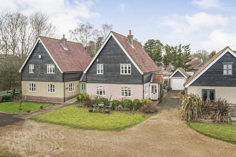 4 bedroom detached house for sale, Pits Lane, Chedgrave, Norwich