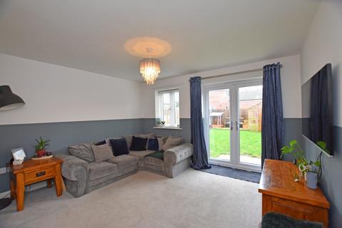 2 bedroom semi-detached house for sale, Clydesdale Drive, Scarborough YO12