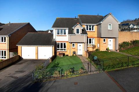 3 bedroom semi-detached house for sale, Chichester Close, Teignmouth