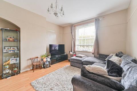 3 bedroom end of terrace house for sale - Downderry Road, Bromley, BR1