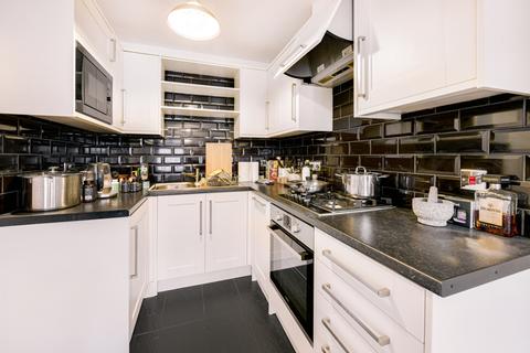 1 bedroom flat for sale, Duncannon House, 26 Lindsay Square, London, SW1V
