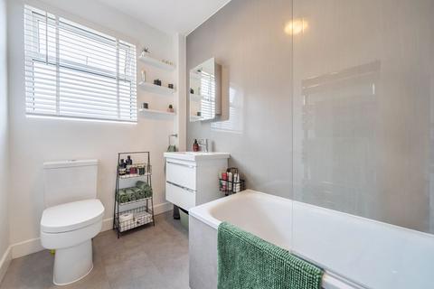 6 Gaitskell Road, London, SE9 2DL