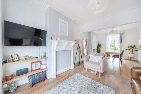6 Gaitskell Road, London, SE9 2DL