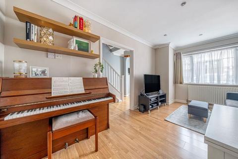 3 Ellis Close, London, SE9 3UR