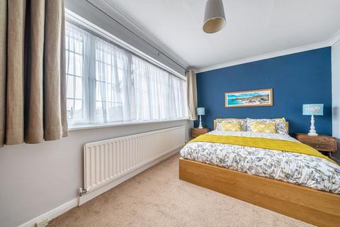 3 Ellis Close, London, SE9 3UR