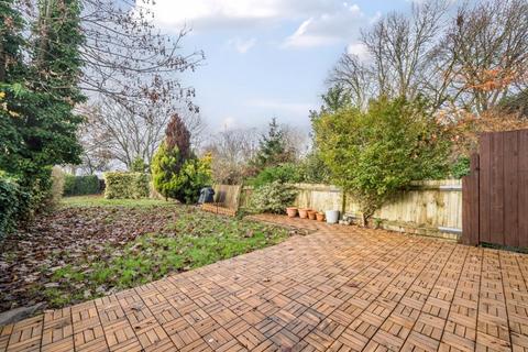 10 Queenscroft Road, London, SE9 5EH