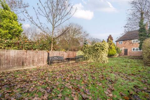 10 Queenscroft Road, London, SE9 5EH