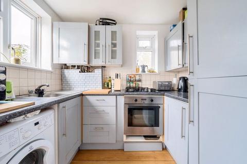 10 Queenscroft Road, London, SE9 5EH