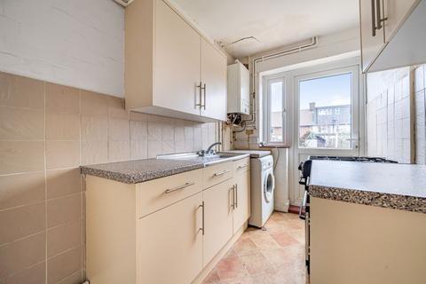 63 Widecombe Road, London, SE9 4HH