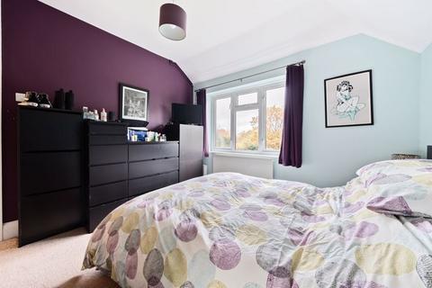 51 Parkview Road, New Eltham, London, SE9 3QP