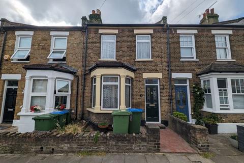 22 Reventlow Road, London, SE9 2DJ