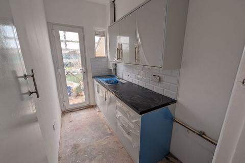 22 Reventlow Road, London, SE9 2DJ