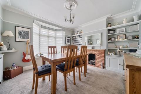 4 bedroom semi-detached house for sale, Riefield Road, London SE9