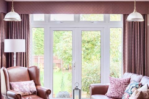 32 Riefield Road, London, SE9 2QA