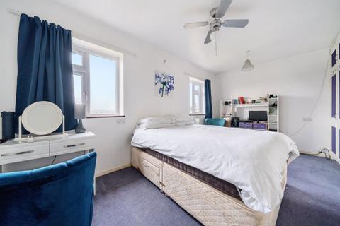 44 Domonic Drive, London, SE9 3LJ