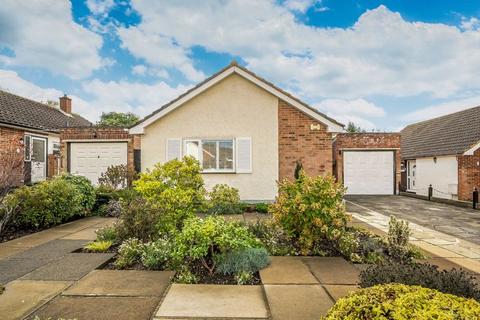 3 bedroom bungalow for sale, Nutfield Way, Orpington BR6