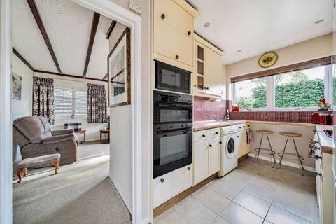 8 Nutfield Way, Orpington, BR6 8EU