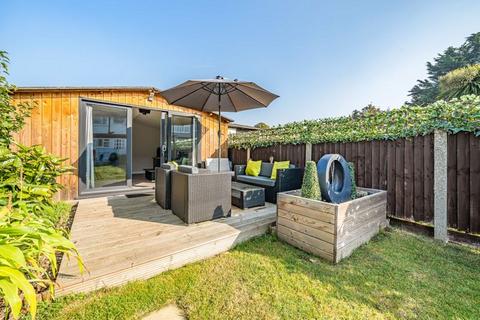 110 Montrose Avenue, Welling, DA16 2QY