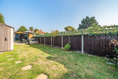 110 Montrose Avenue, Welling, DA16 2QY