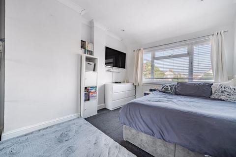 110 Montrose Avenue, Welling, DA16 2QY