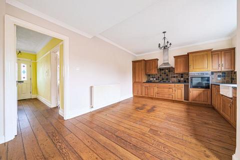 23 Charldane Road, London, SE9 3PF