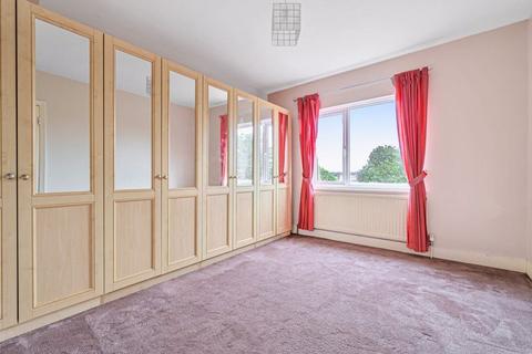 23 Charldane Road, London, SE9 3PF
