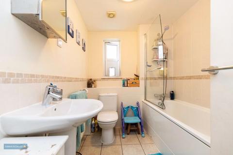 191 Massingham Park, Taunton, TA2 7TN