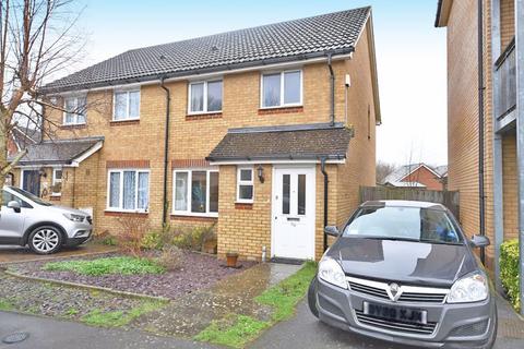 3 bedroom semi-detached house for sale - Furfield Chase, Maidstone
