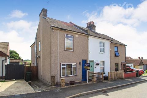 3 bedroom end of terrace house for sale, Bower Road, Hextable