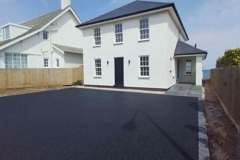 3 bedroom detached house for sale, Glan Y Mor Road, Penrhyn Bay