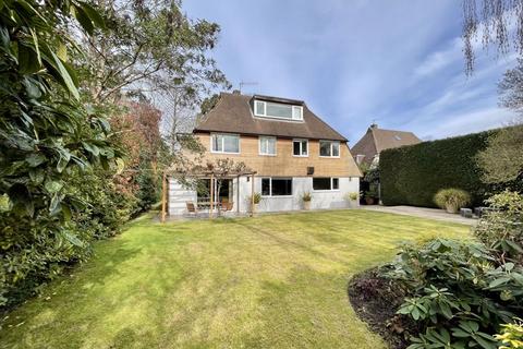17 Stevens Lane, Claygate, Esher, KT10 0TD