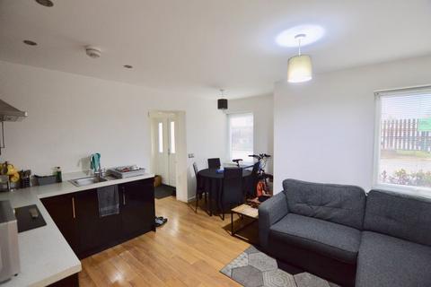 1 bedroom ground floor flat for sale, Central Court, North Street, Peterborough