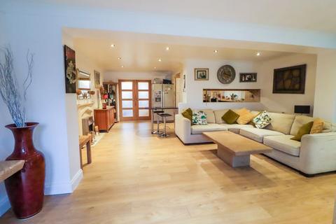 49 Borrowdale Close, Benfleet, SS7 3HE
