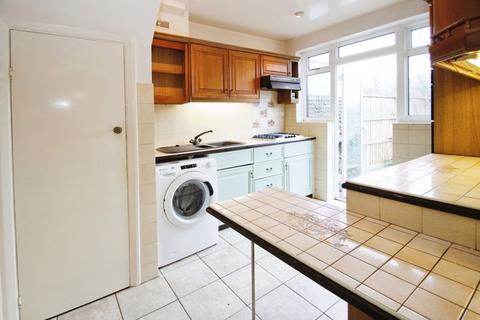 3 bedroom semi-detached house for sale, Ferrymead Gardens, Greenford