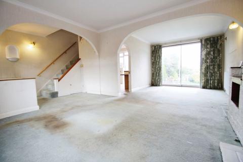 34 Ferrymead Gardens, Greenford, UB6 9NF