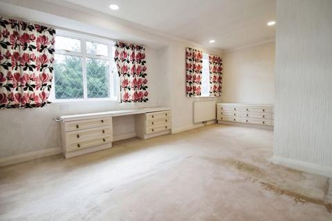 34 Ferrymead Gardens, Greenford, UB6 9NF